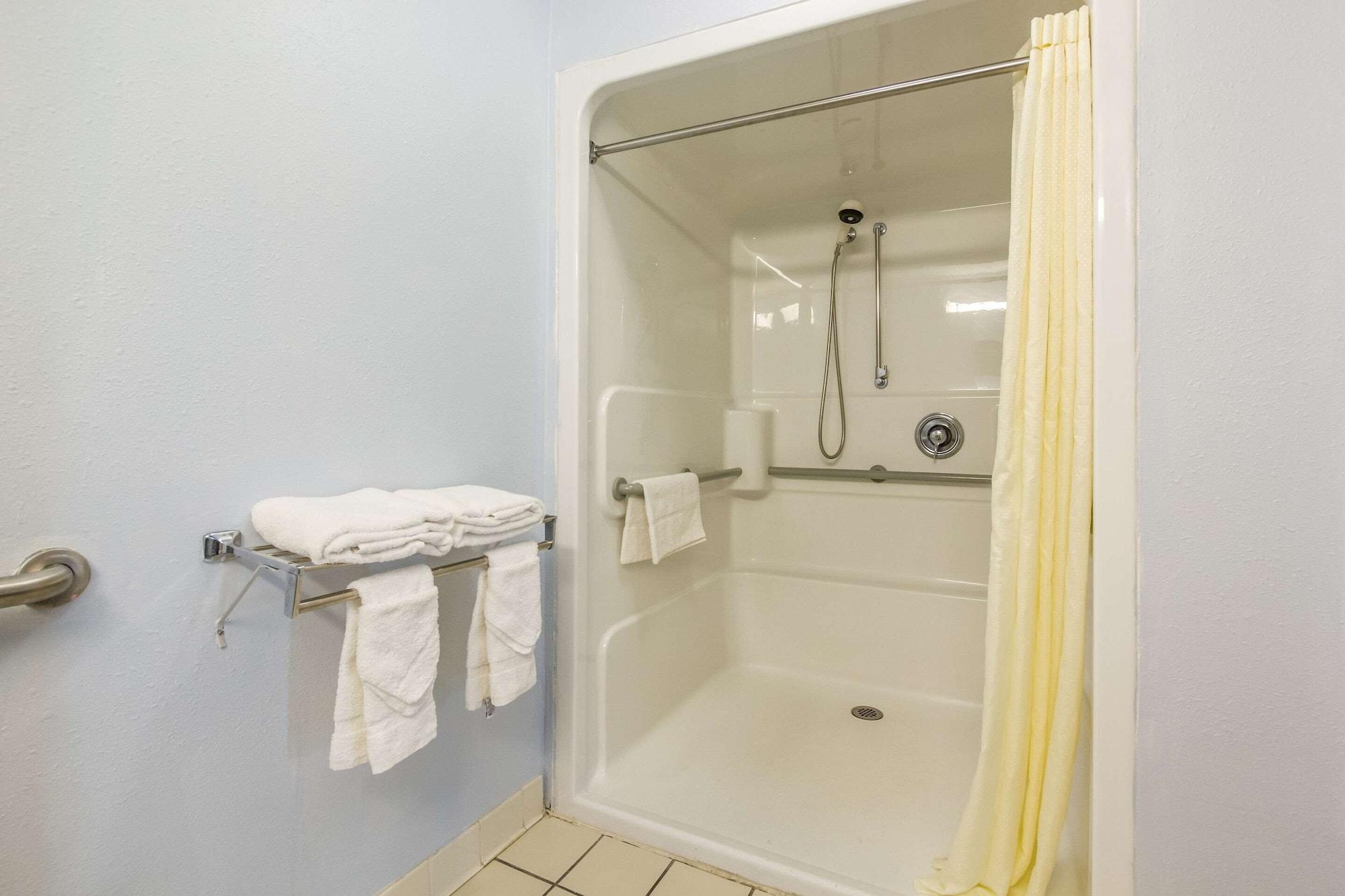 Econo Lodge Inn & Suites I-65 Brooks Kültér fotó