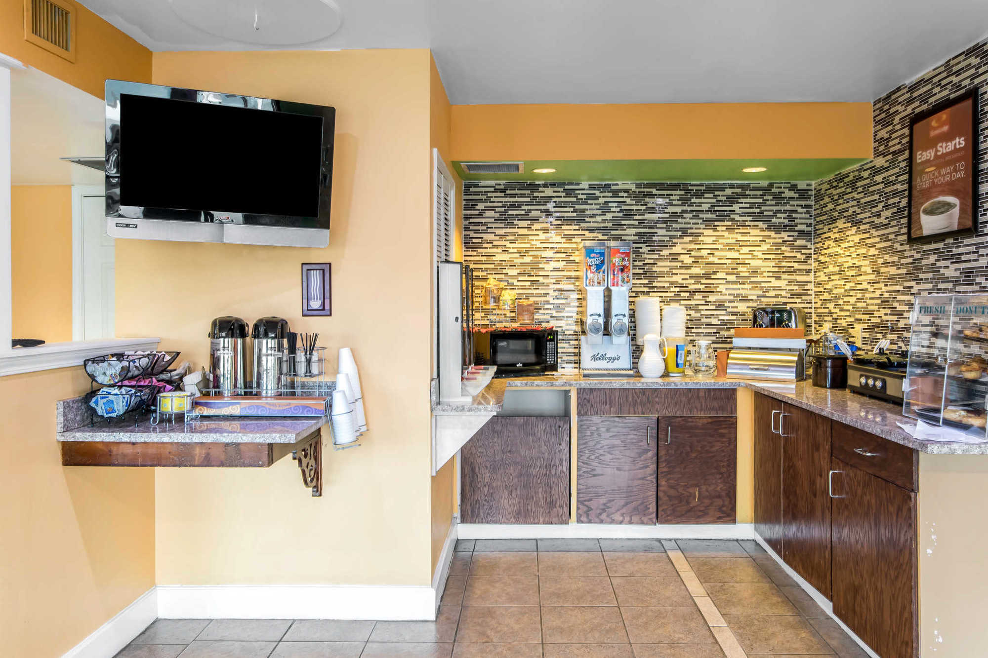 Econo Lodge Inn & Suites I-65 Brooks Létesítmények fotó